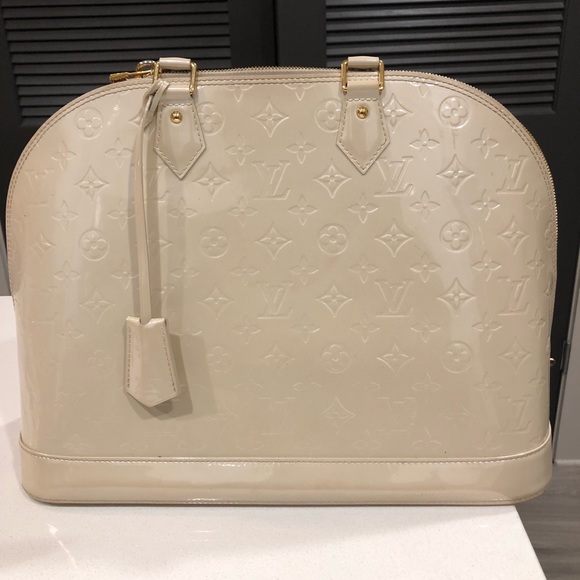 Louis Vuitton Handbags - Louis Vuitton Alma Monogram Vernis